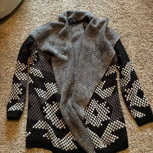 Forever21 Black and Gray Women's Sweater
